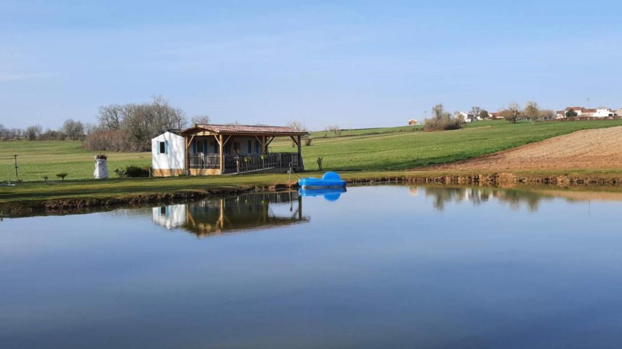 Etang Pre De La Font Hotel Cercles Eksteriør billede